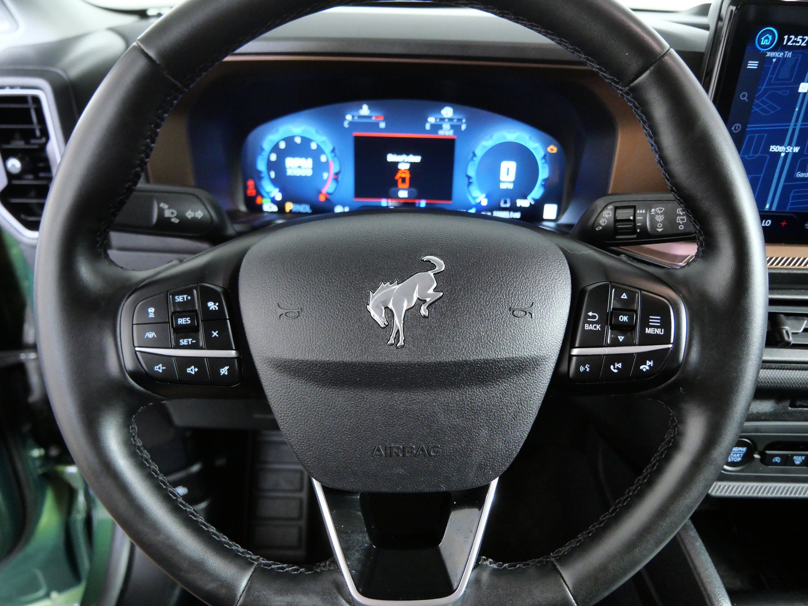 Certified 2025 Ford Bronco Sport Outer Banks w/ Outer Banks Tech Package+ AWD/4WD image 22