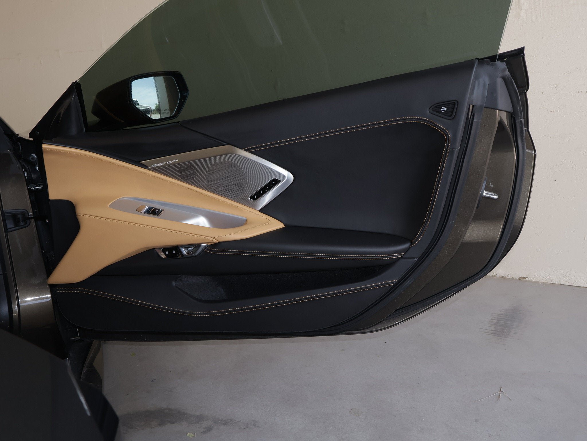 Used 2020 Chevrolet Corvette Stingray Premium Cpe w/ 3LT Preferred Equipment Group RWD image 38