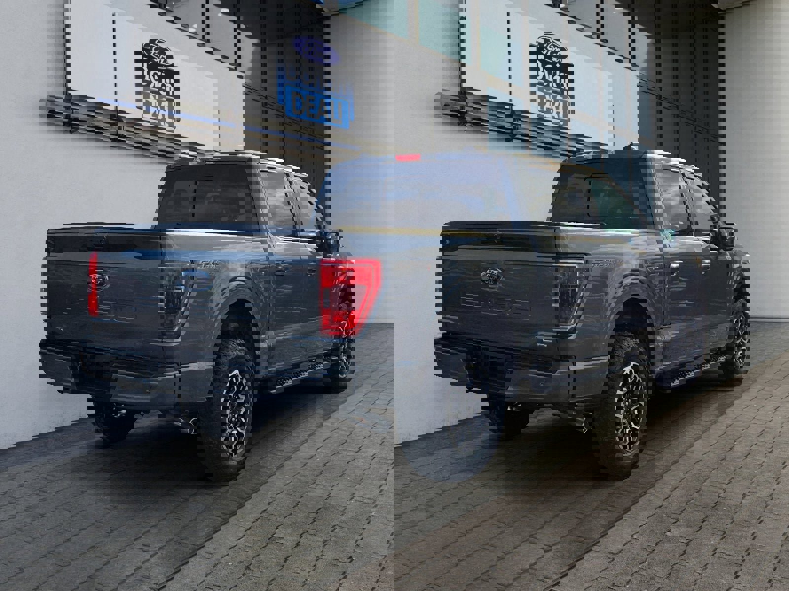 Certified 2023 Ford F150 XLT w/ Equipment Group 302A High image 5