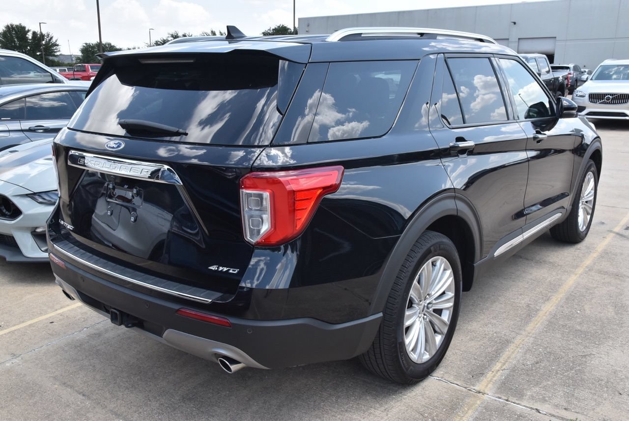 Certified 2024 Ford Explorer Limited w/ Limited Technology Package AWD/4WD image 7