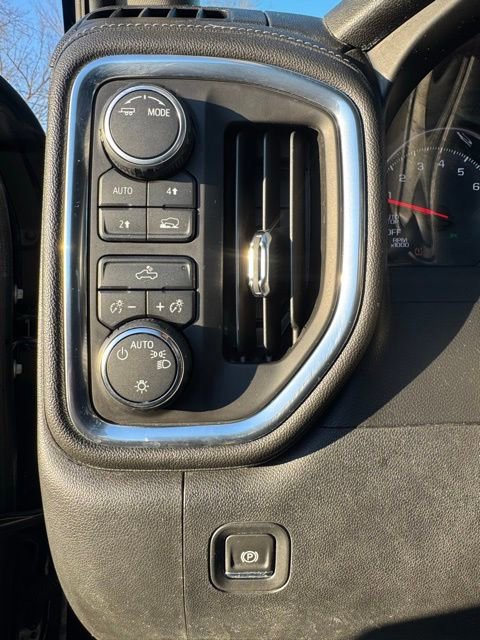 Used 2020 Chevrolet Silverado 1500 LT w/ All-Star Edition image 14