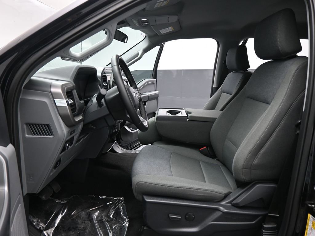 Certified 2025 Ford F150 XLT w/ Equipment Group 301A Standard image 36