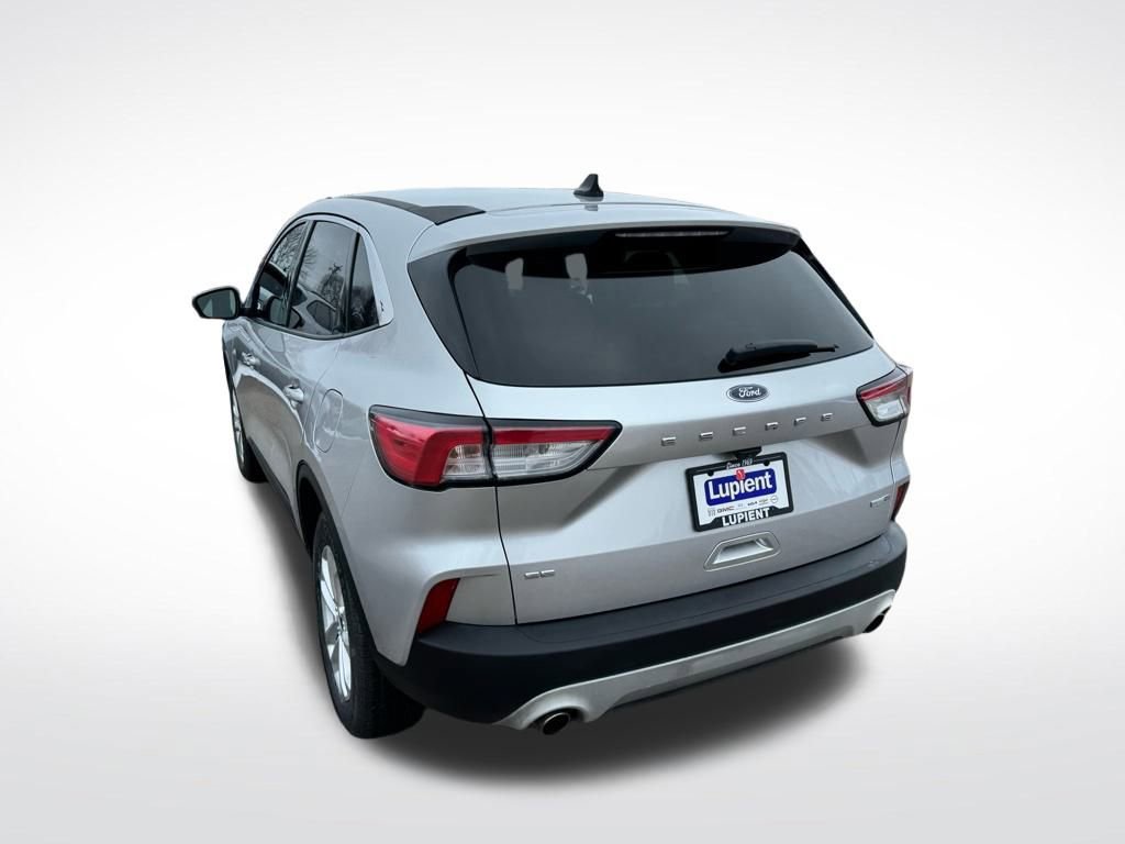 Certified 2020 Ford Escape SE image 7