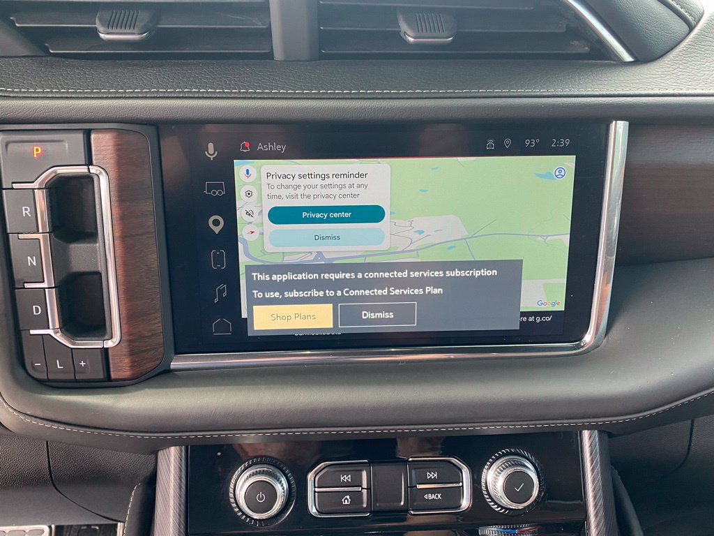 Used 2023 GMC Yukon XL Denali Ultimate AWD/4WD image 18