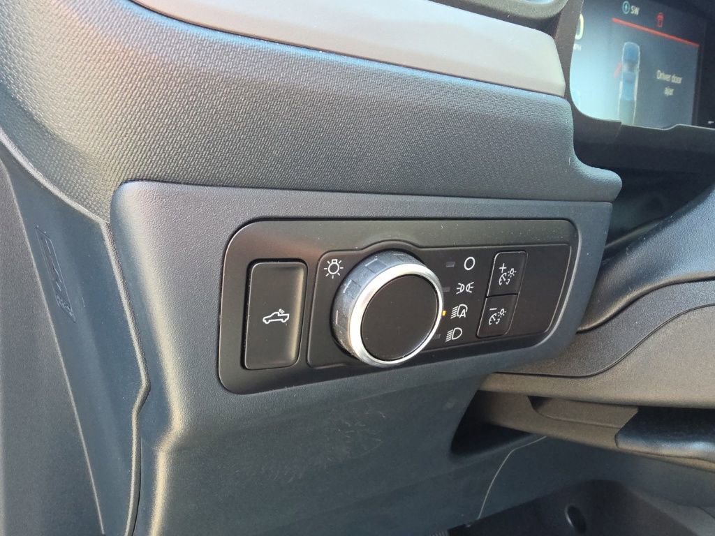 Certified 2025 Ford Maverick Tremor image 17