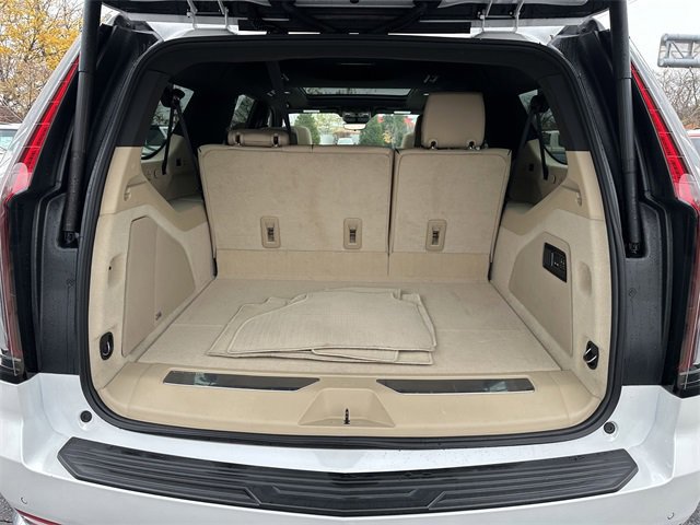 Used 2023 Cadillac Escalade ESV Premium Luxury w/ Performance Package image 47