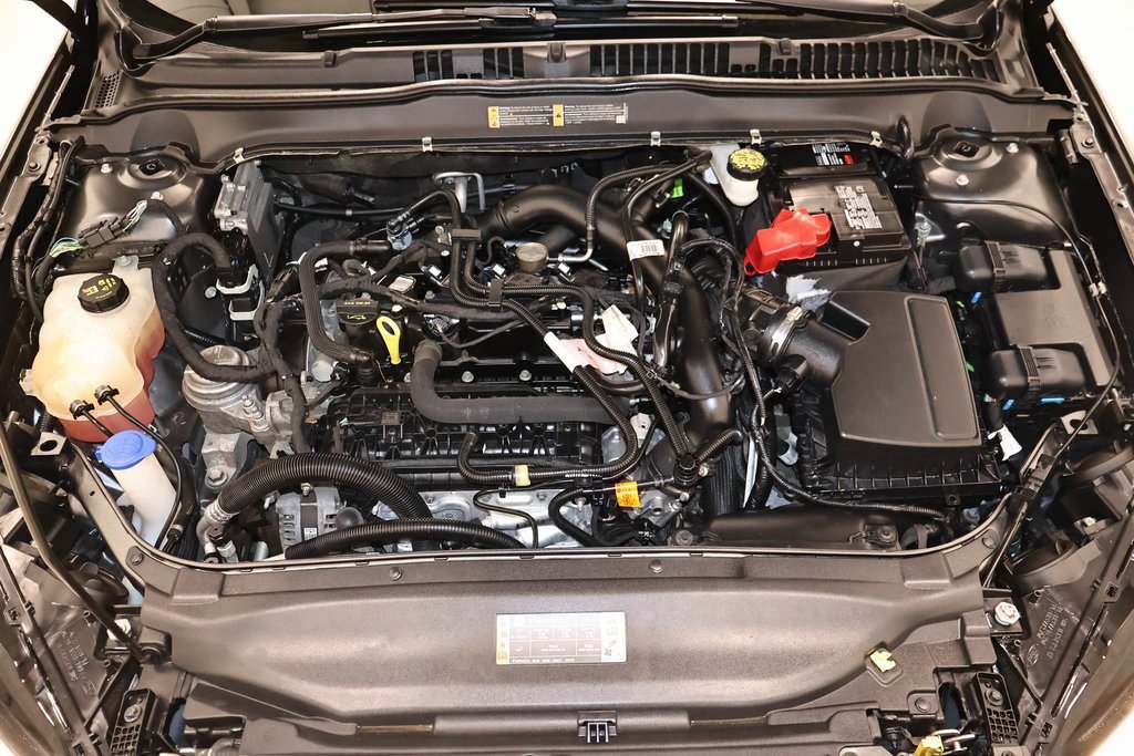 Certified 2019 Ford Fusion SE w/ Equipment Group 151A image 38