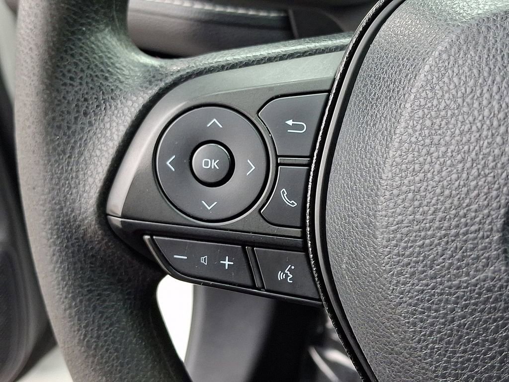 Used 2021 Toyota RAV4 LE image 21