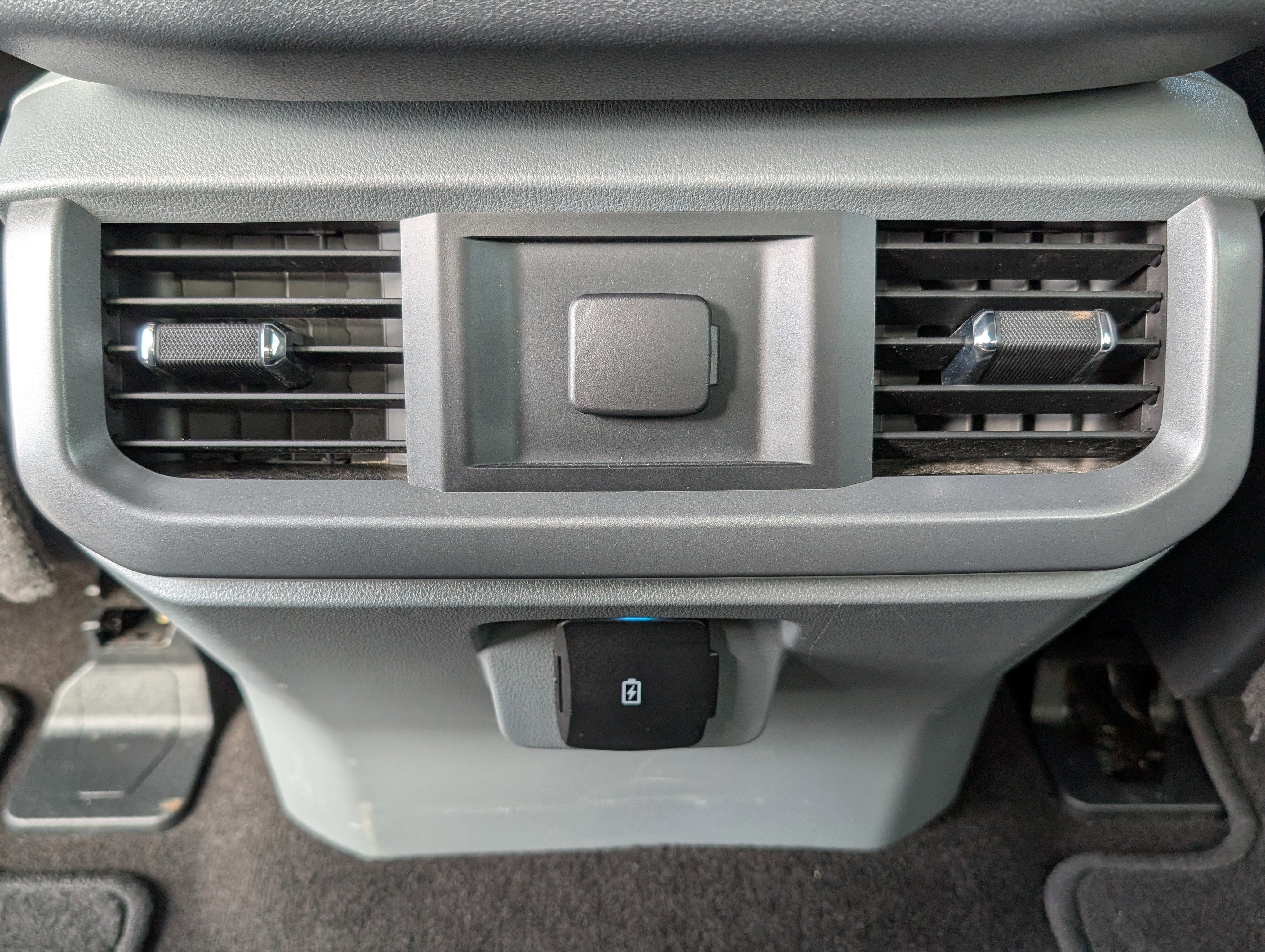 Certified 2022 Ford F150 XLT w/ Equipment Group 301A Mid image 15