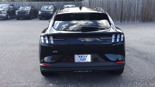 Certified 2022 Ford Mustang Mach-E Select w/ Comfort/Technology Package image 4