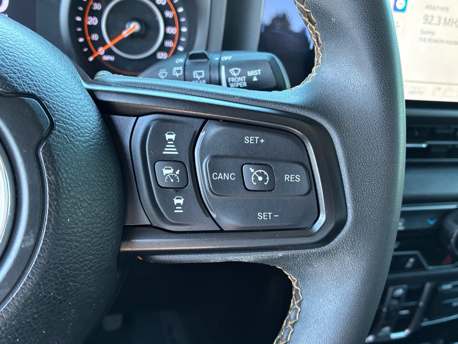 Used 2024 Jeep Wrangler Unlimited Sport AWD/4WD image 25