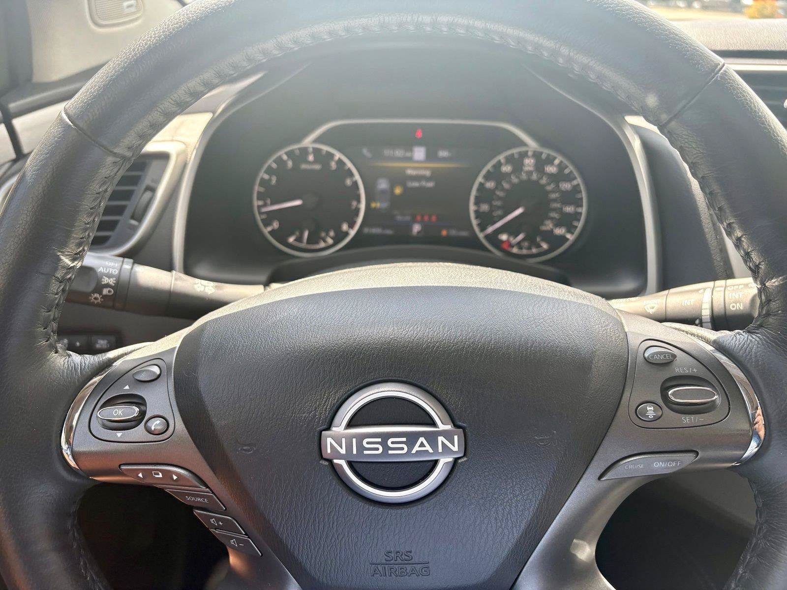 Used 2023 Nissan Murano SL w/ SL Moonroof Package FWD image 14