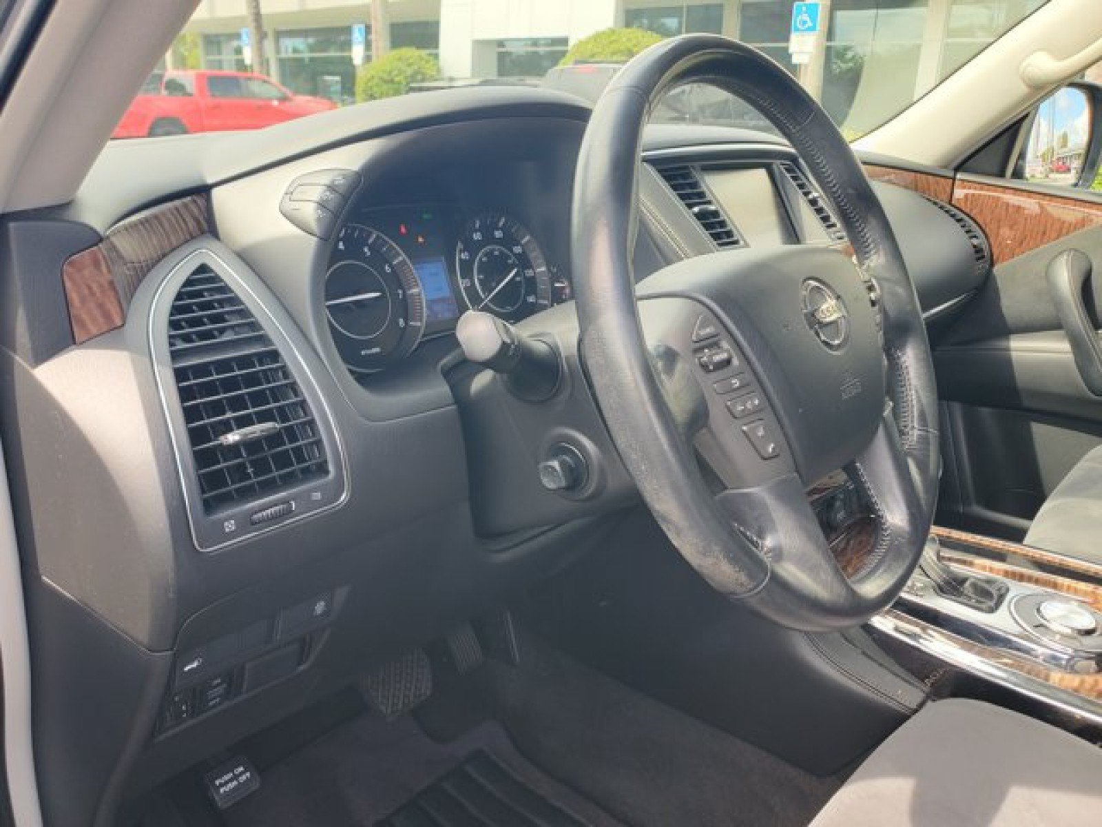 Used 2019 Nissan Armada SV w/ Driver Package RWD image 10