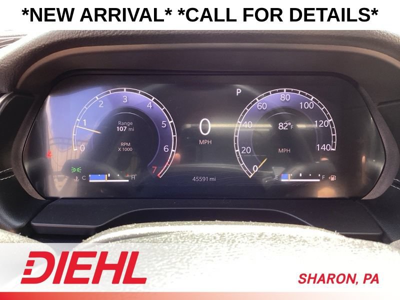 Used 2022 Jeep Grand Cherokee Laredo w/ Luxury Tech Group I AWD/4WD image 11