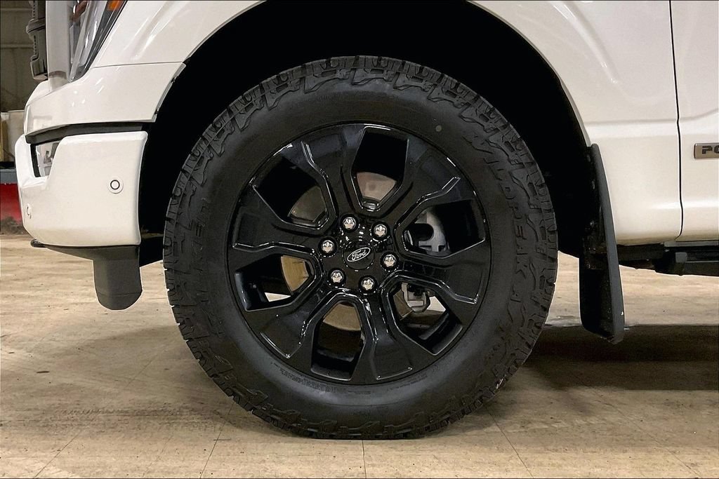 Certified 2023 Ford F150 Platinum w/ Equipment Group 701A High AWD/4WD image 9