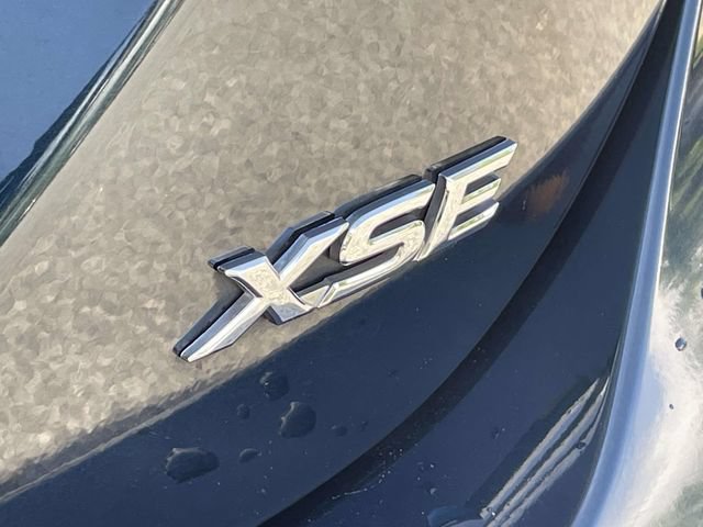 Used 2018 Toyota Camry XSE w/ Audio Package FWD image 11