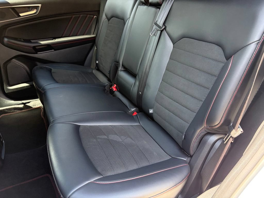 Certified 2022 Ford Edge ST-Line AWD/4WD image 28