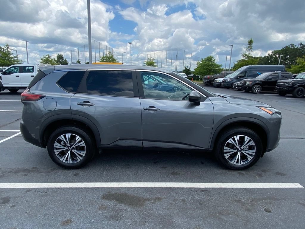 Used 2023 Nissan Rogue SV AWD/4WD image 8