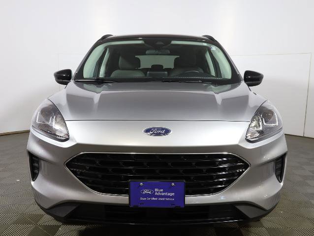 Certified 2022 Ford Escape SE w/ SE Sport Appearance Package AWD/4WD image 3