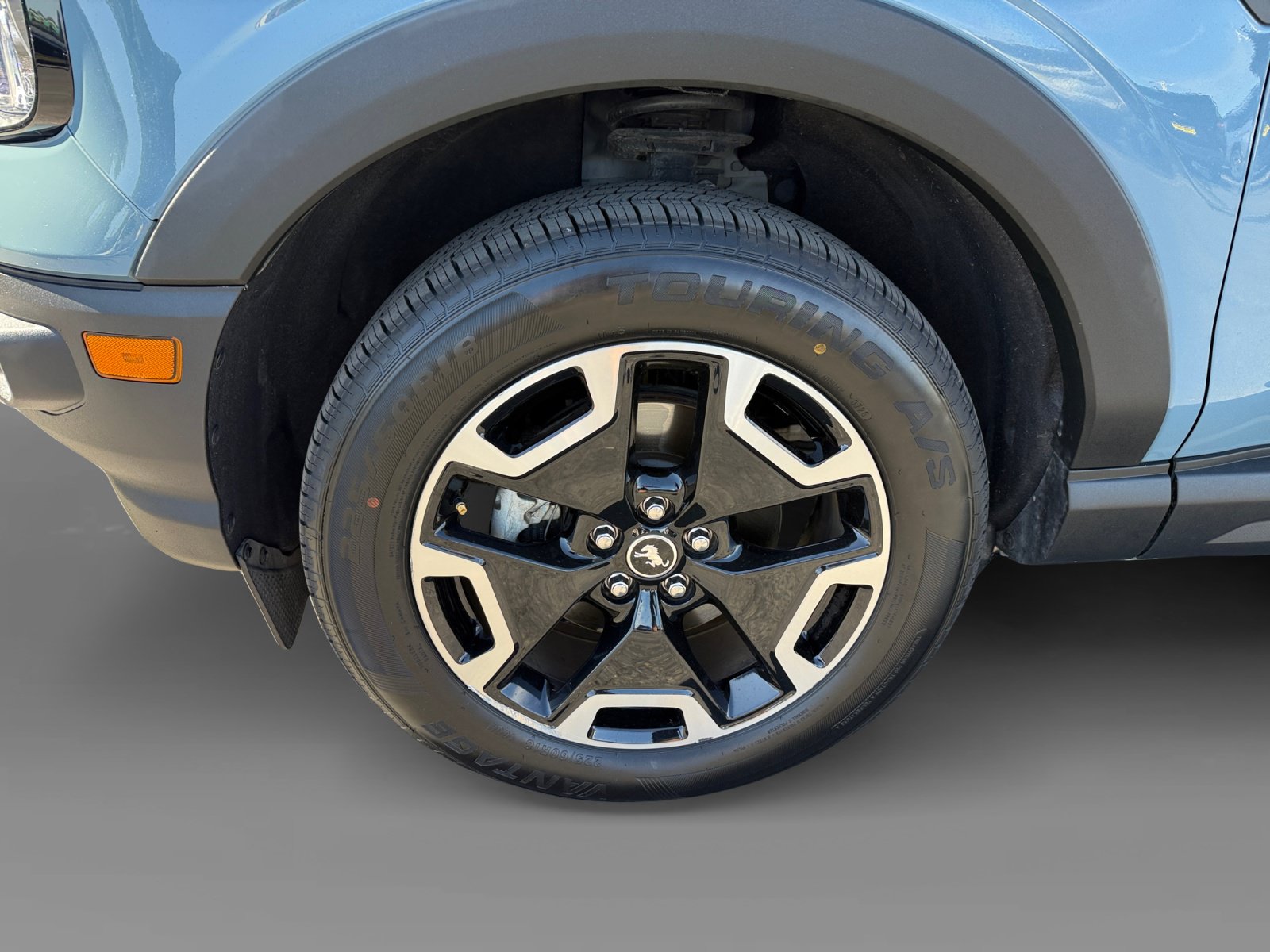 Certified 2021 Ford Bronco Sport Outer Banks w/ Outer Banks Package (96D) AWD/4WD image 9
