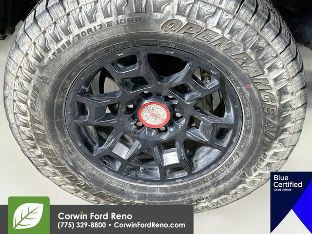 Used 2021 Toyota Tacoma TRD Off-Road w/ Technology Package AWD/4WD image 33