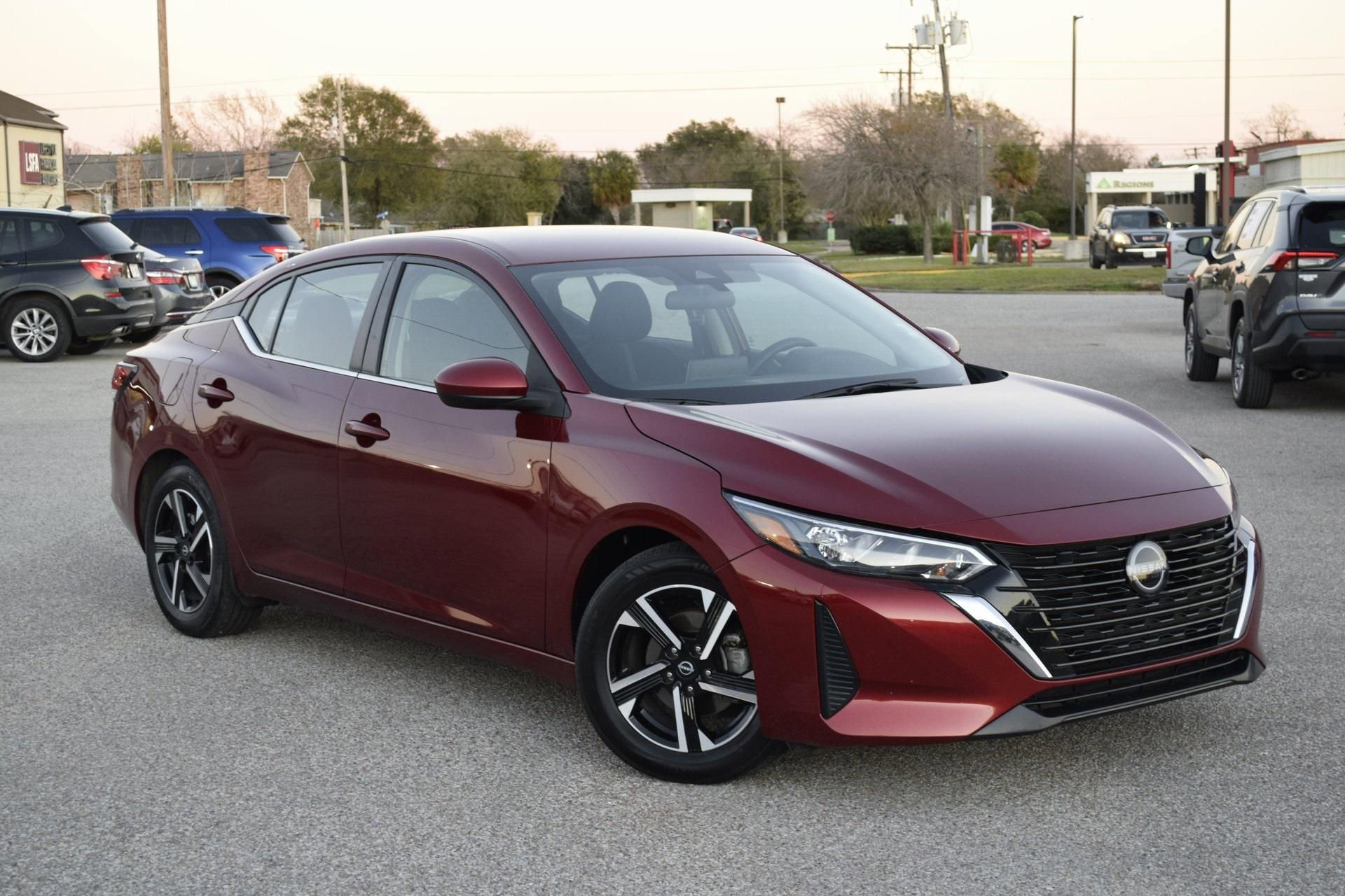 Used 2024 Nissan Sentra SV image 7