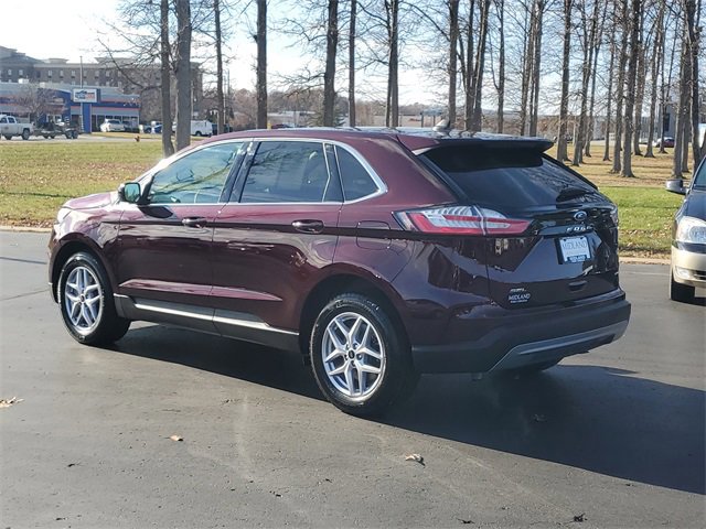 Certified 2024 Ford Edge SEL w/ Convenience Package image 3