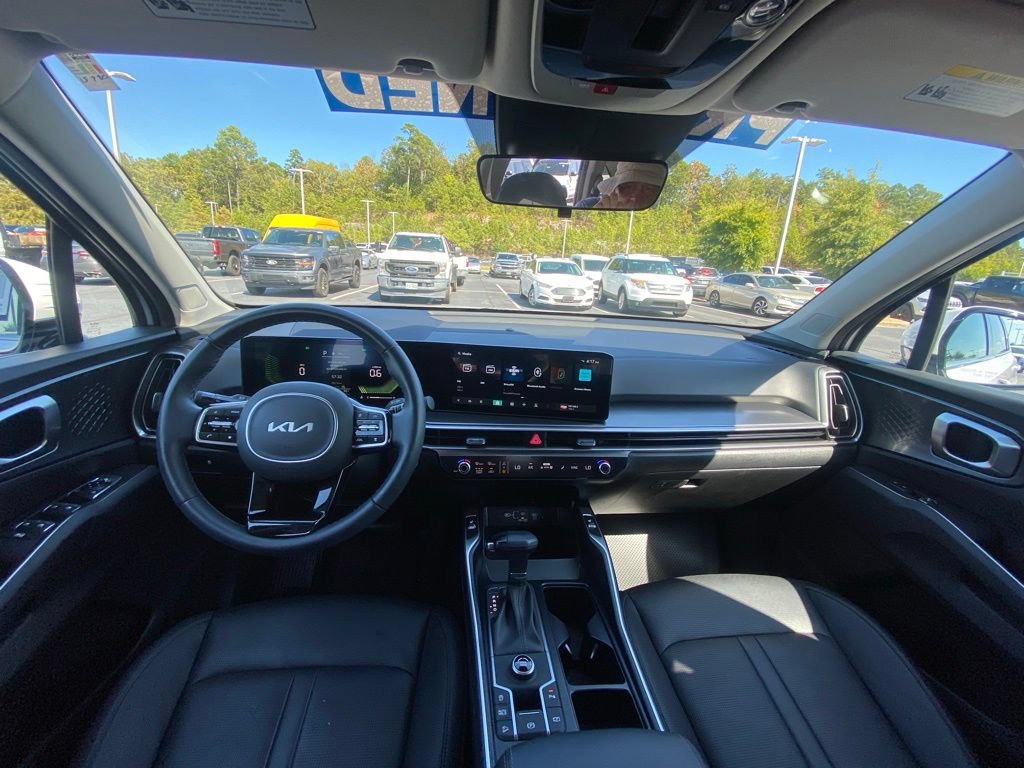 Used 2025 Kia Sorento S w/ Panoramic Sunroof Package FWD image 27