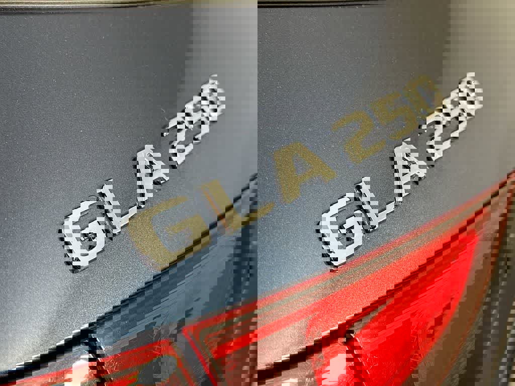 Used 2022 Mercedes-Benz GLA 250 image 10