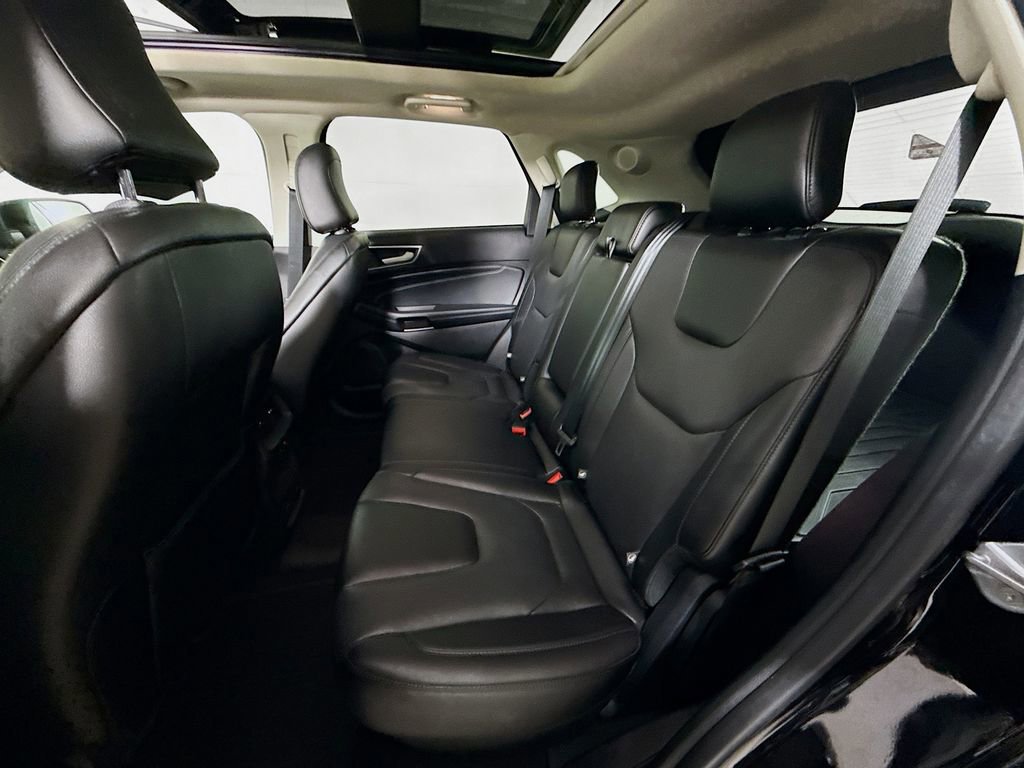 Certified 2022 Ford Edge Titanium w/ Equipment Group 301A image 26