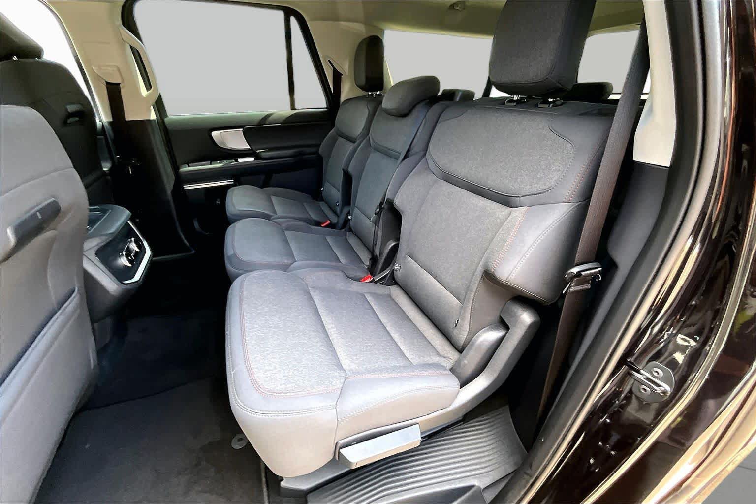 Certified 2025 Ford Expedition Max Active RWD image 21
