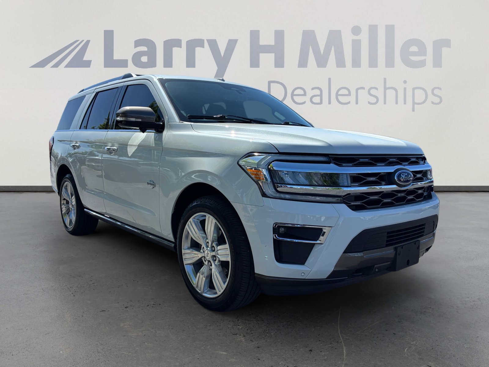 Certified 2024 Ford Expedition King Ranch AWD/4WD image 7