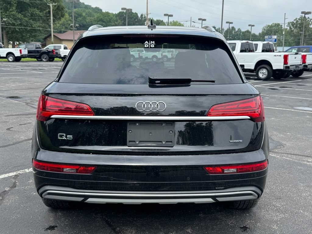 Used 2021 Audi Q5 2.0T Premium w/ Convenience Package AWD/4WD image 7