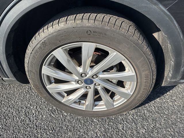 Certified 2021 Ford Escape Titanium w/ Titanium Elite Package image 7