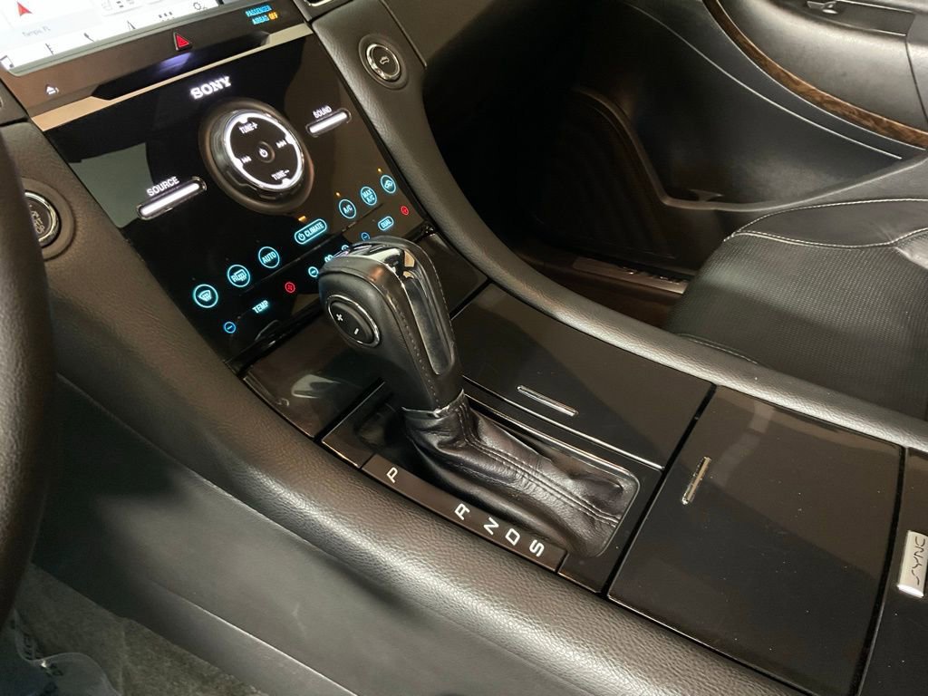 Certified 2018 Ford Taurus Limited image 20
