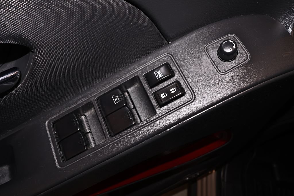 Used 2023 Nissan Frontier PRO-4X w/ Pro-4X Premium Package AWD/4WD image 12