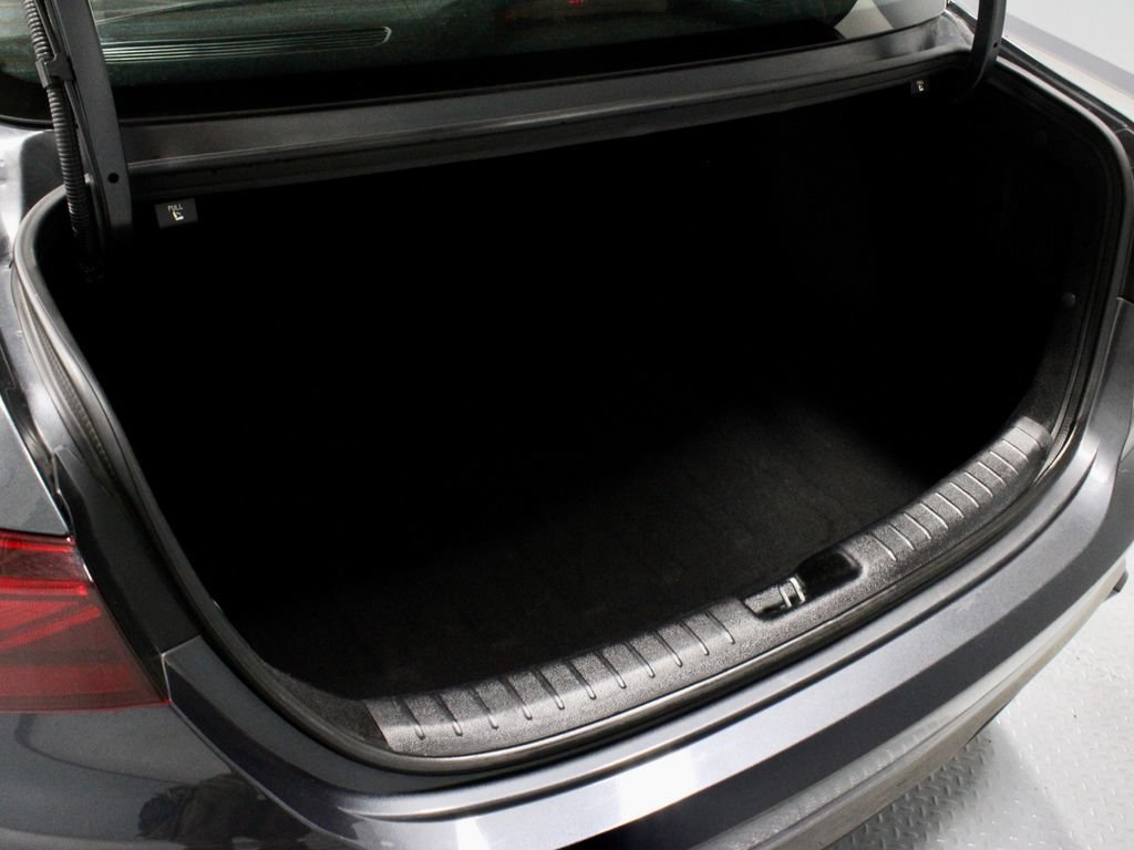 Used 2023 Kia Forte LXS FWD image 12
