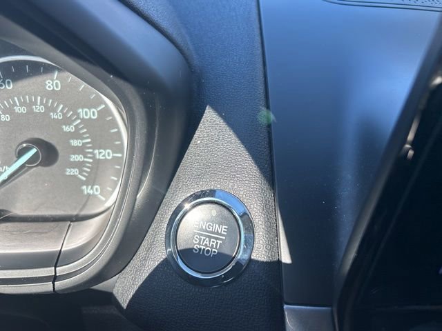 Certified 2022 Ford EcoSport SE w/ SE Convenience Package image 16