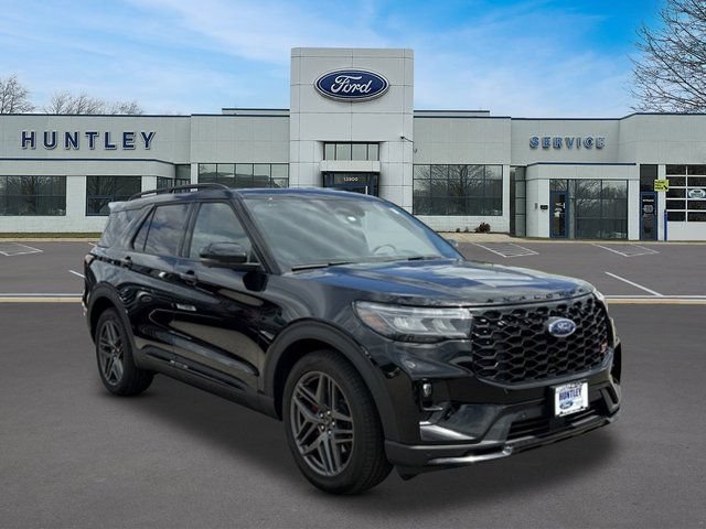 Certified 2026 Ford Explorer ST AWD/4WD image 3