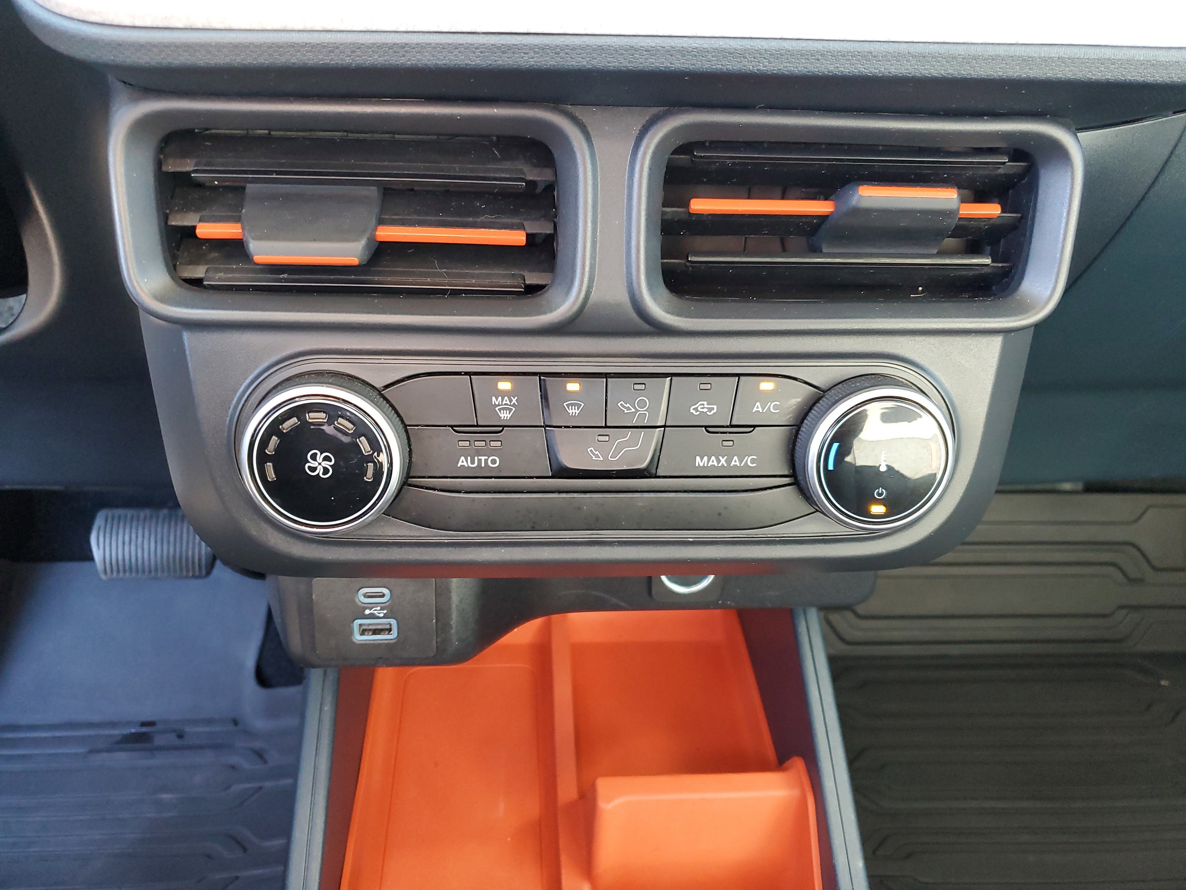 Certified 2024 Ford Maverick XLT w/ Equipment Group 300A Standard image 29