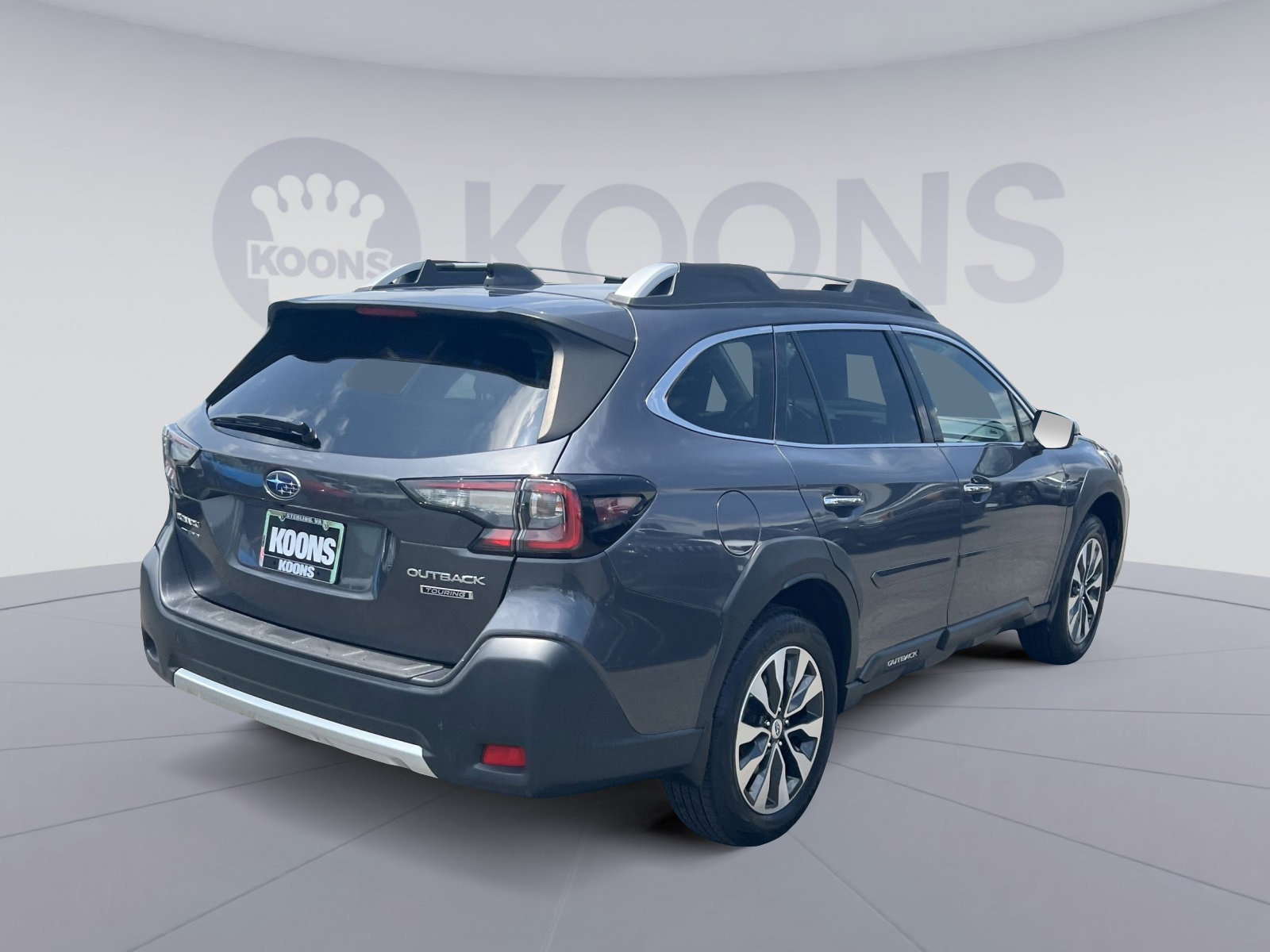 Used 2023 Subaru Outback Touring AWD/4WD image 16