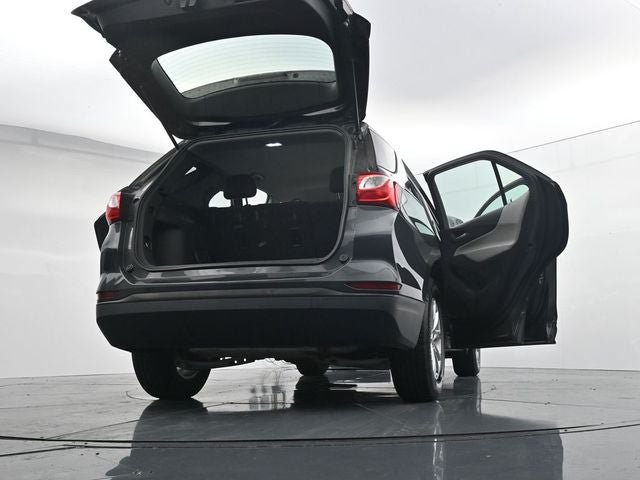 Used 2021 Chevrolet Equinox LS FWD image 41