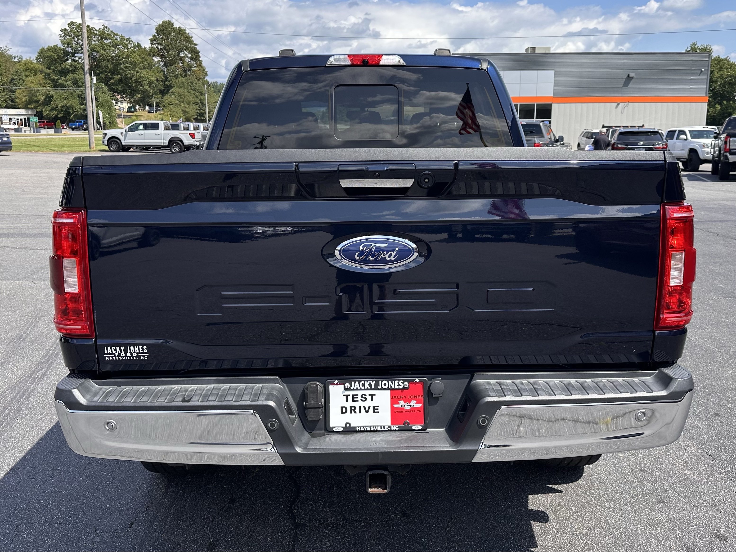 Certified 2022 Ford F150 XLT w/ Equipment Group 302A High AWD/4WD image 7