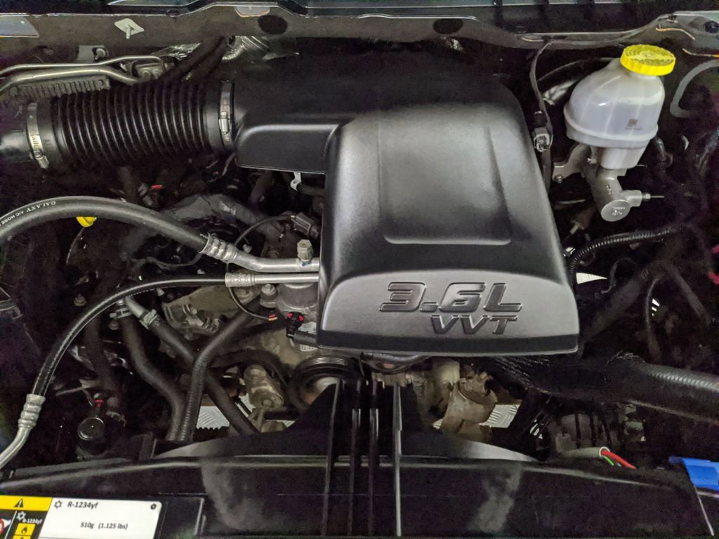 Used 2022 RAM 1500 Classic SLT w/ Electronics Group image 28