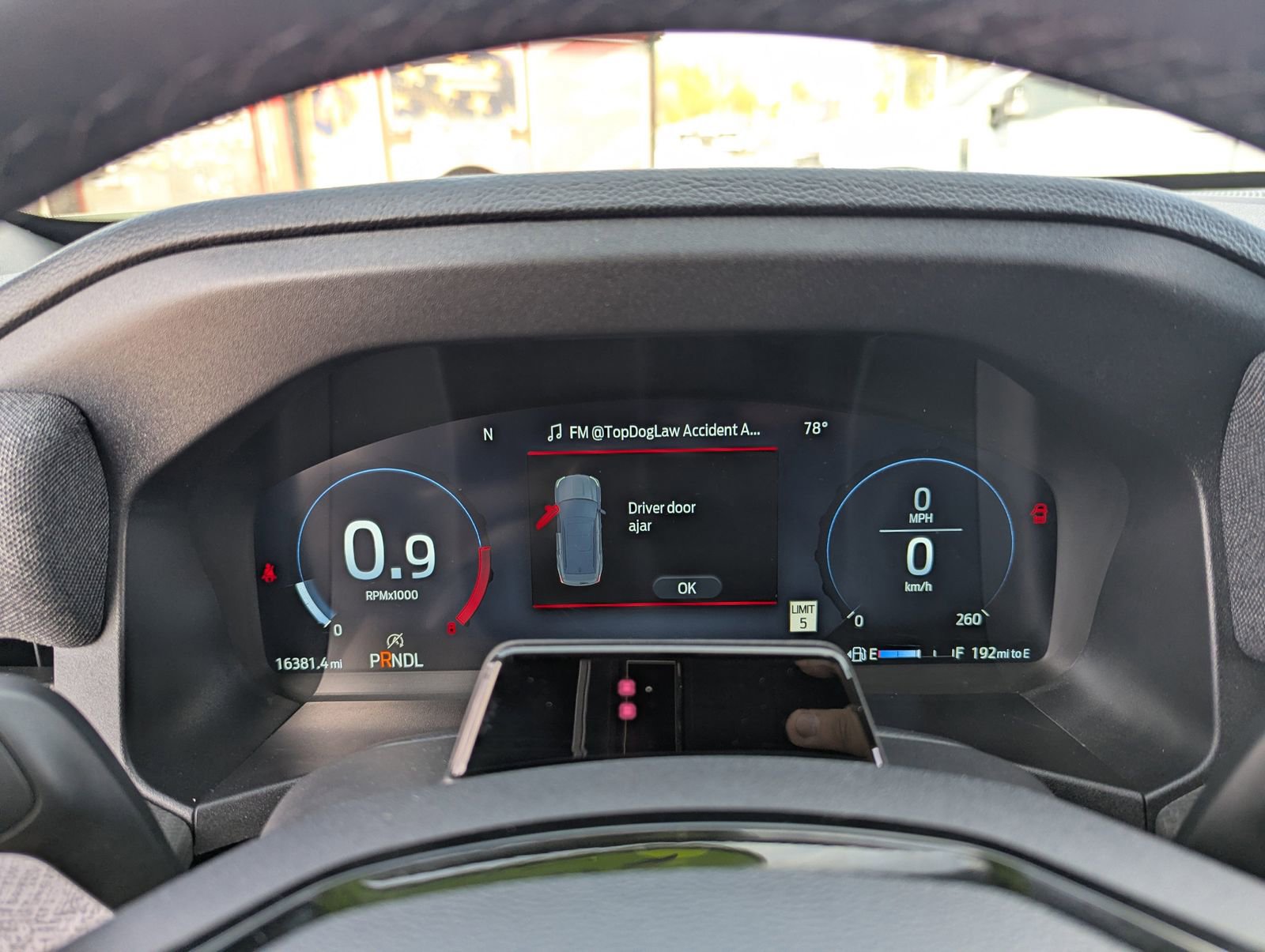 Certified 2025 Ford Explorer Platinum w/ LUX Leather Package image 28