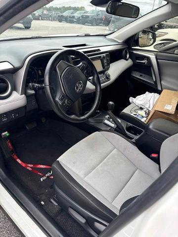 Used 2017 Toyota RAV4 XLE FWD image 7