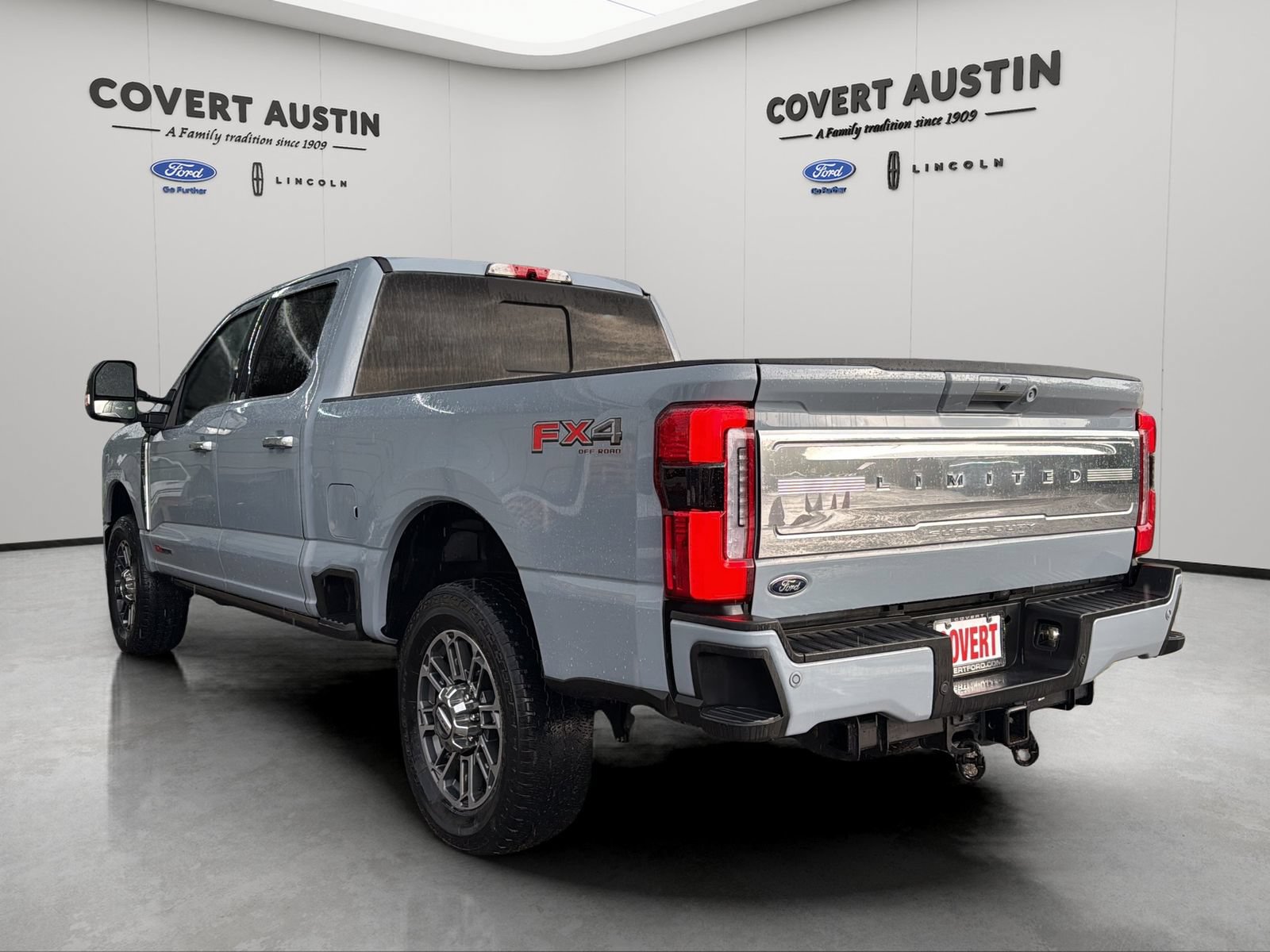 Certified 2024 Ford F250 Limited w/ FX4 Off-Road Package AWD/4WD image 4