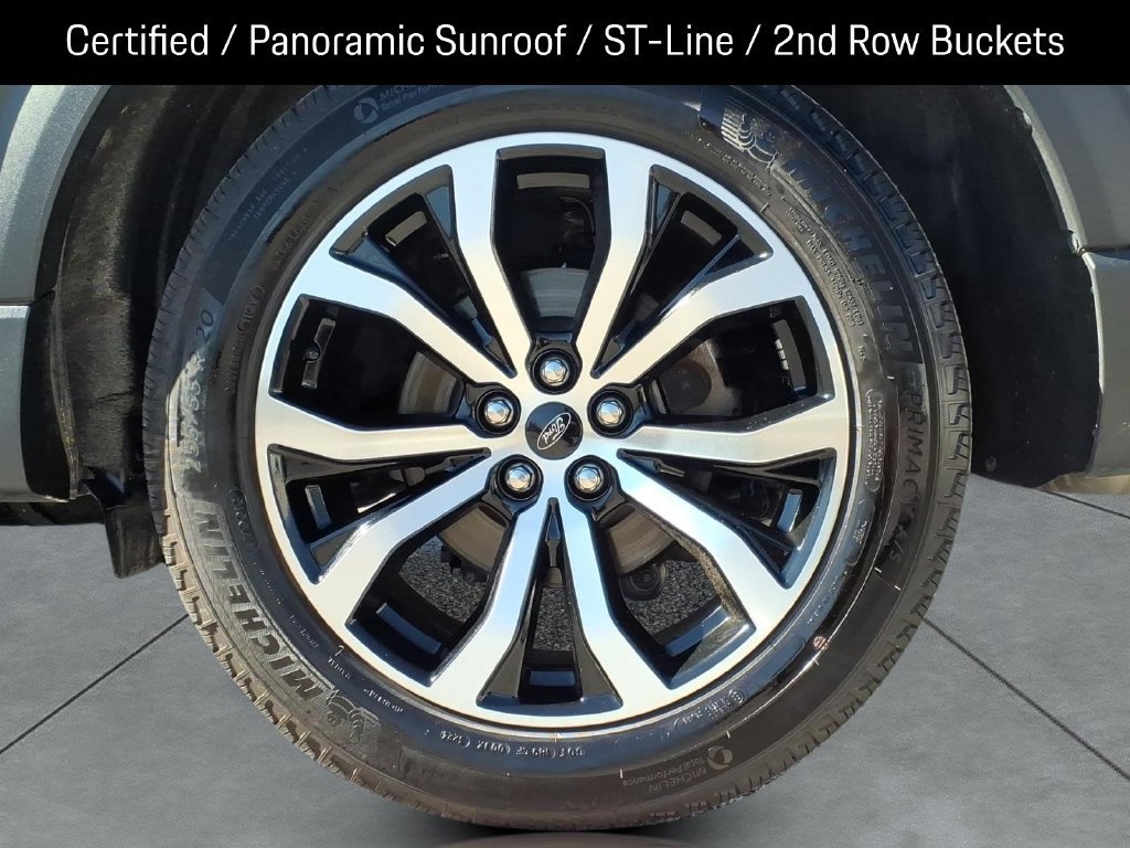 Certified 2025 Ford Explorer ST-Line AWD/4WD image 2