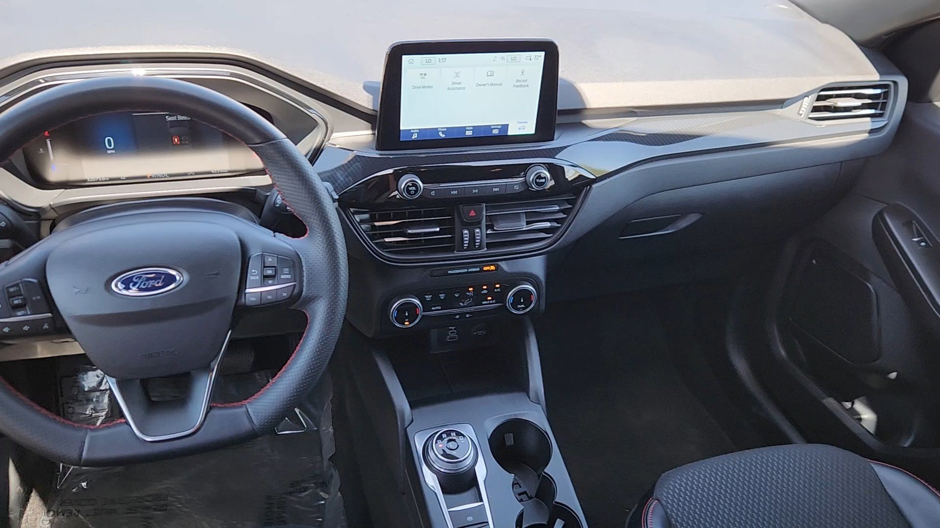 Certified 2025 Ford Escape ST-Line AWD/4WD image 25