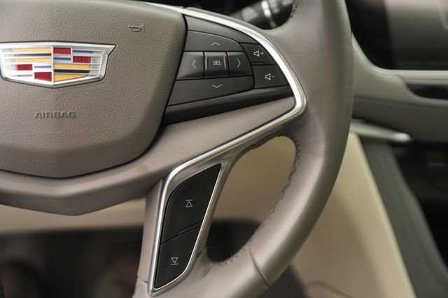 Used 2018 Cadillac XT5 Luxury w/ Driver Awareness Package FWD image 24